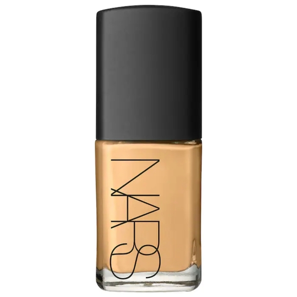 NARS - Sheer Glow Foundation - Medium 3- Stromboli 6047 - Picture 2 of 5